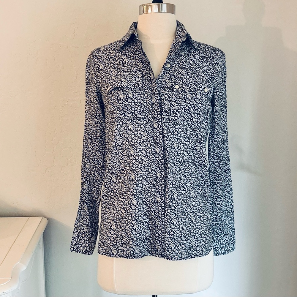 Banana Republic Blue Floral Lightweight  Cotton Stretch  Collared Shirt, XXSP